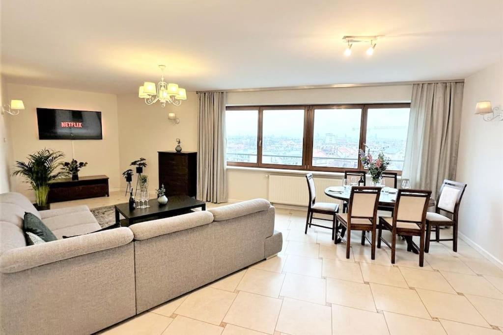 Exclusive Penthouse Near Citycenter 120M2 +Netflix Krasków Exterior foto