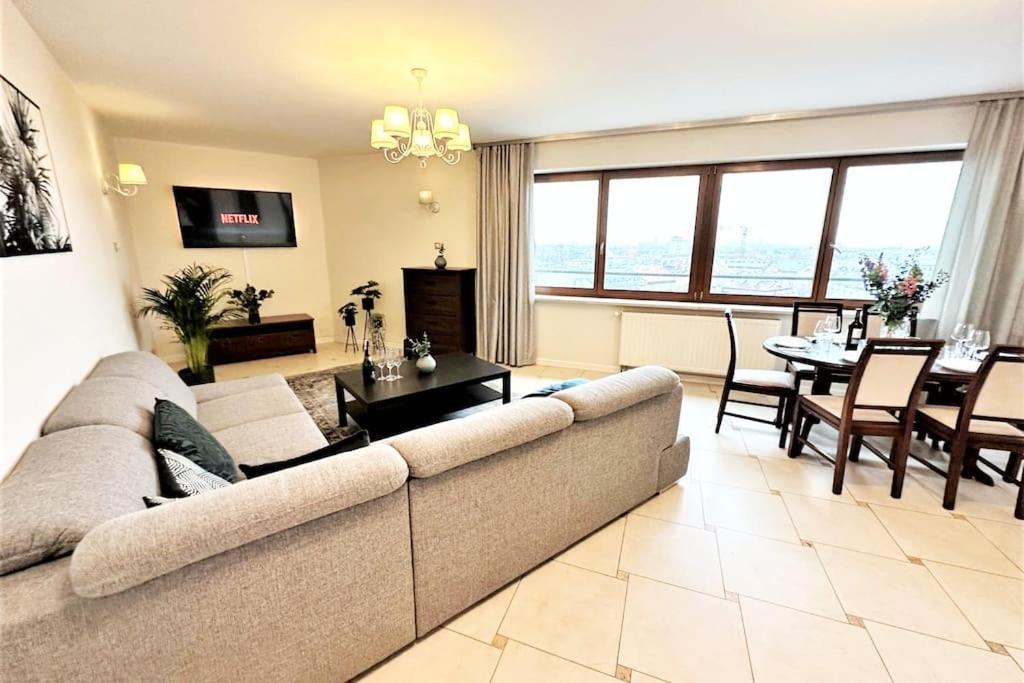 Exclusive Penthouse Near Citycenter 120M2 +Netflix Krasków Exterior foto